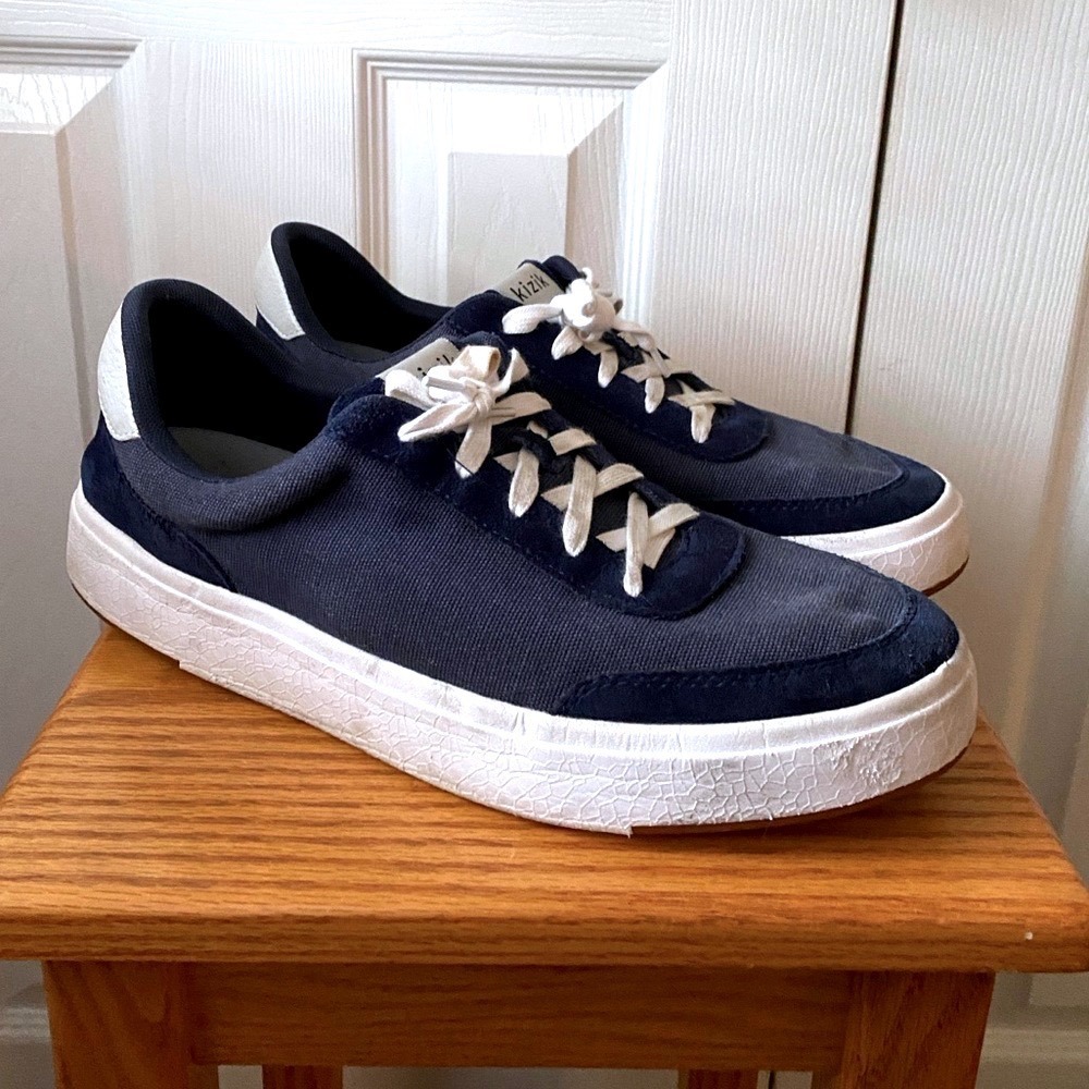 kizik Prague Dusk Blue Canvas and Suede Low Top Sneakers SZ 11.5